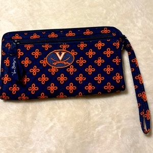 SOLD! NWOT’s Vera Bradley Collegate University of Virginia UVA Wristlet Wallet